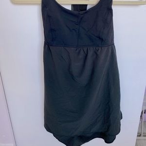 Lululemon workout top